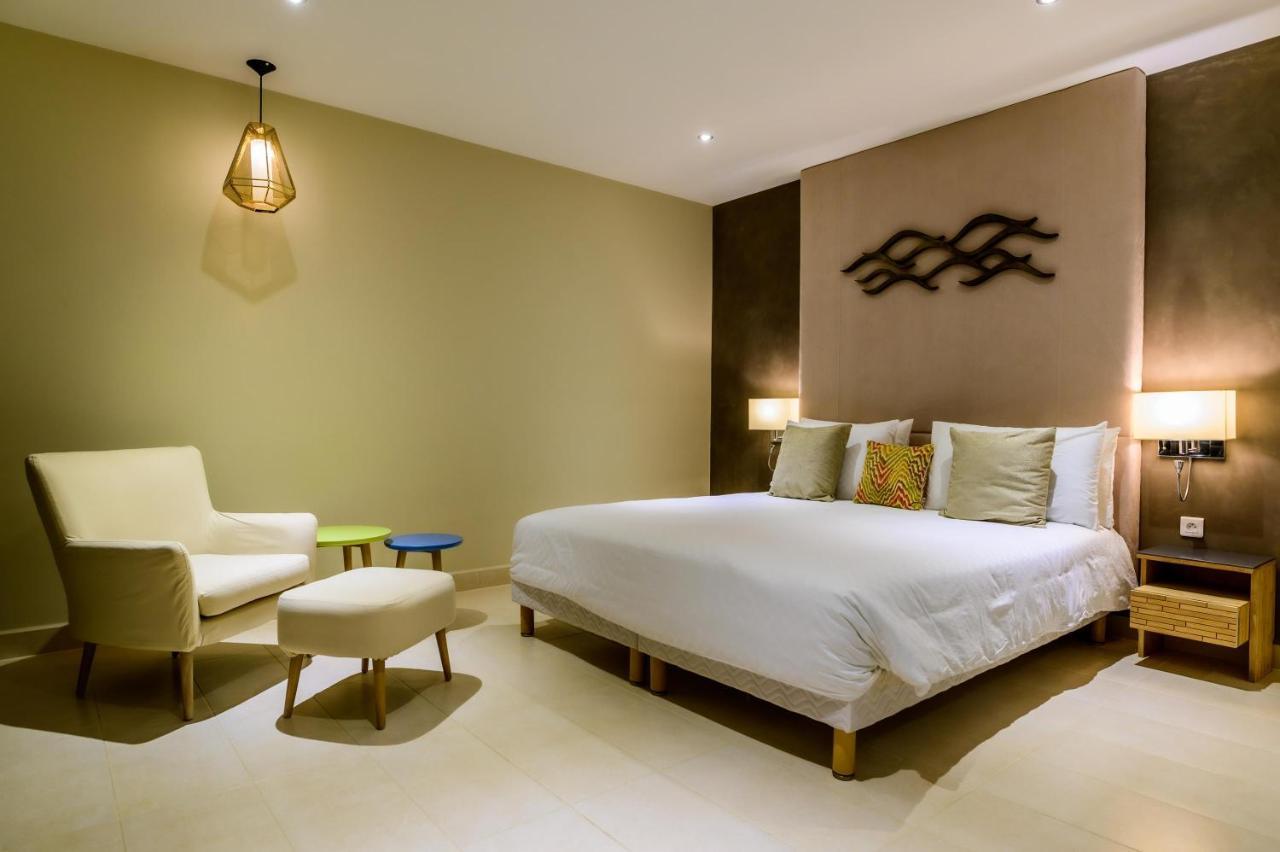 Baobab Tree Hotel & Spa Махаянга Екстериор снимка