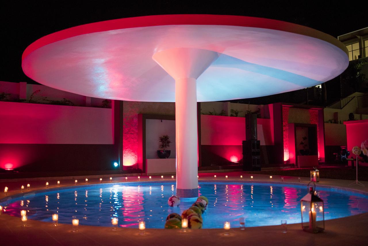 Baobab Tree Hotel & Spa Махаянга Екстериор снимка